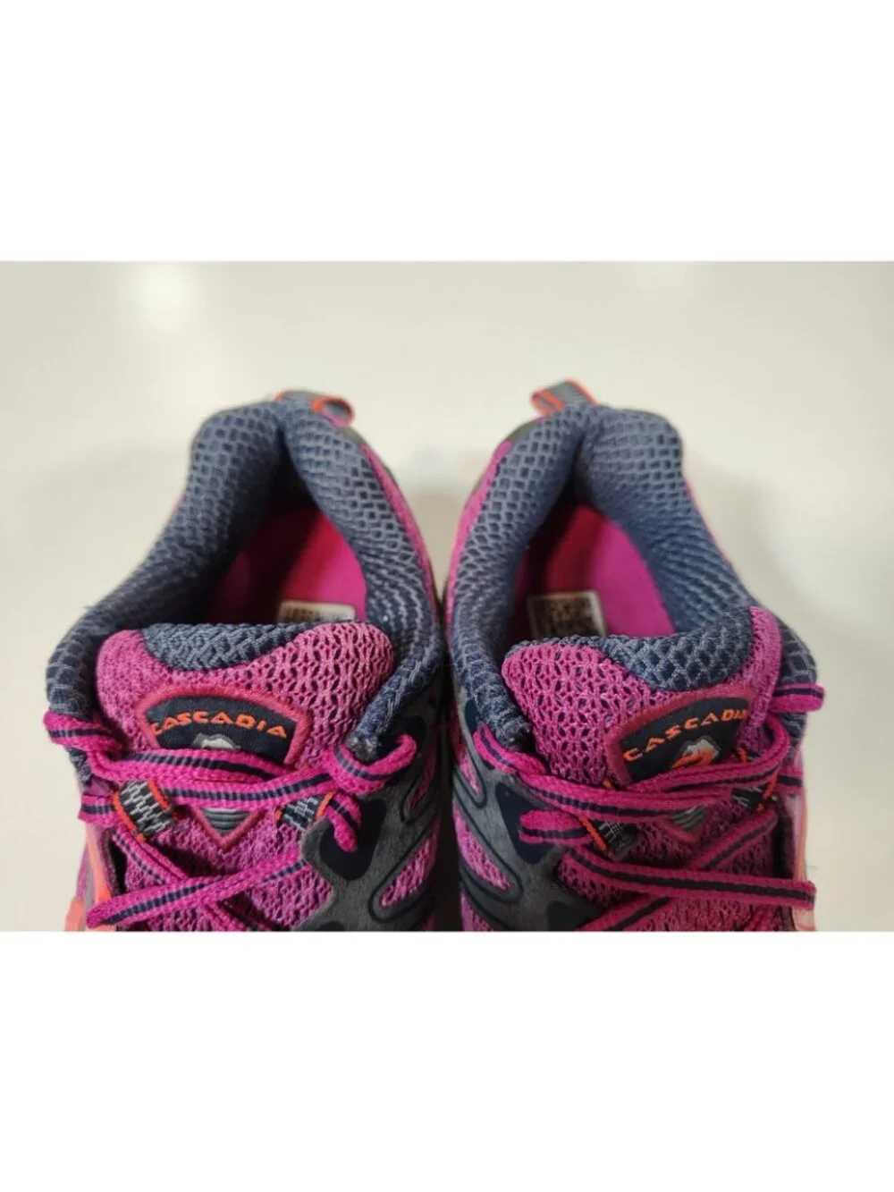 Brooks Cascadia 9 Trail Running Shoes Women’s 7 B Purple Pink 120153B872 - Picture 8 of 9